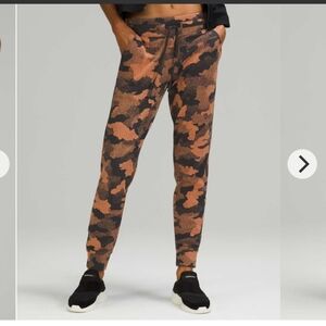 Lululemon Ready to Rulu Jogger